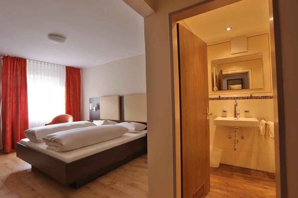 Hotel Bockmaier Oberpframmern Kültér fotó