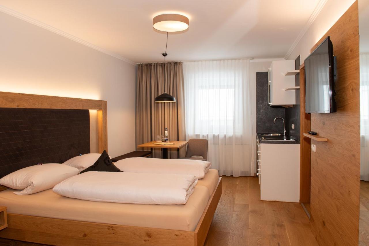 Hotel Bockmaier Oberpframmern Kültér fotó